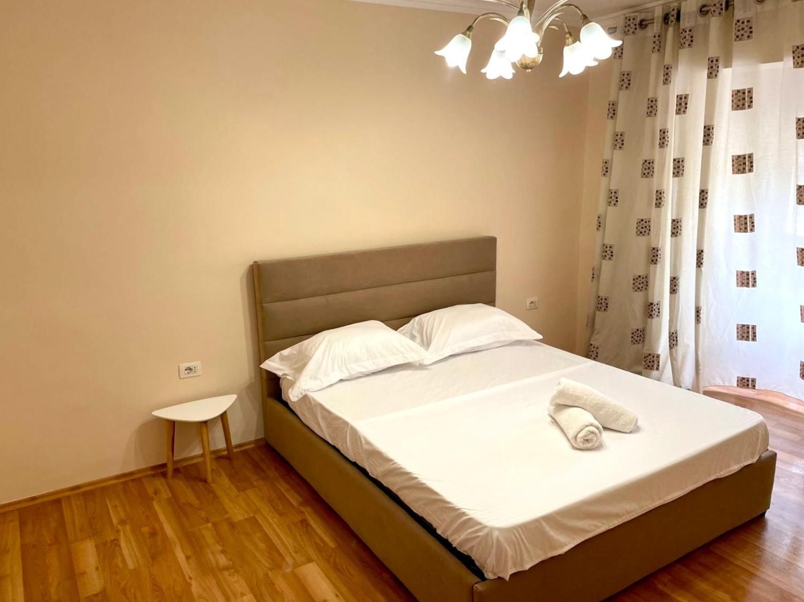 Skanderbeg Square Apartment 02 Tirana Exteriér fotografie